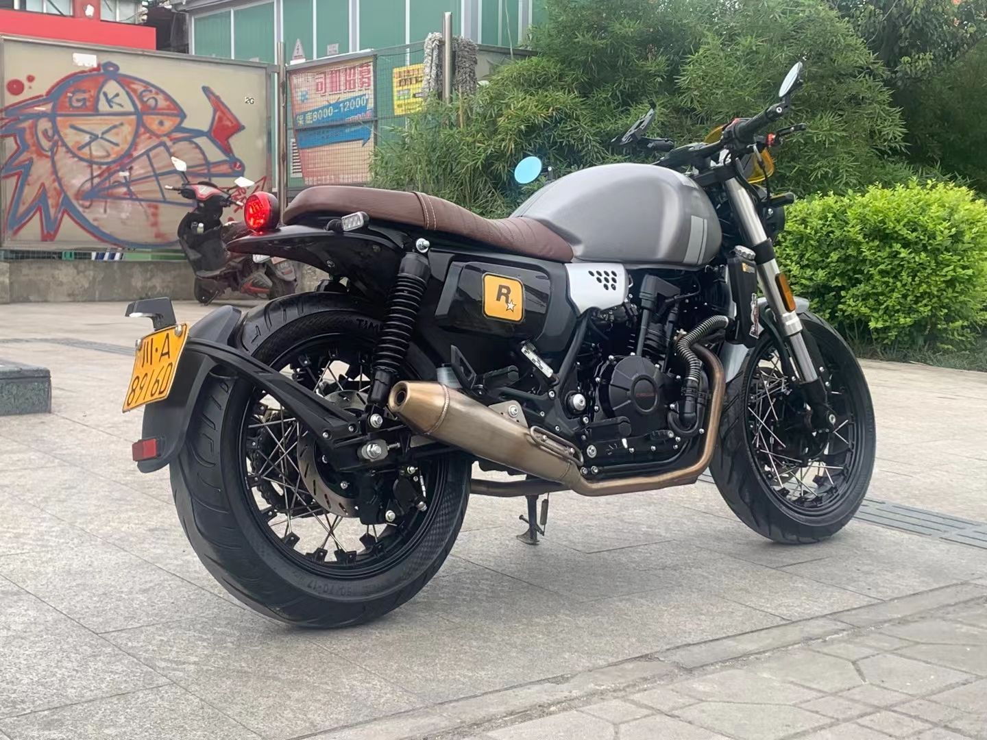 二手摩托车赛科龙 re3