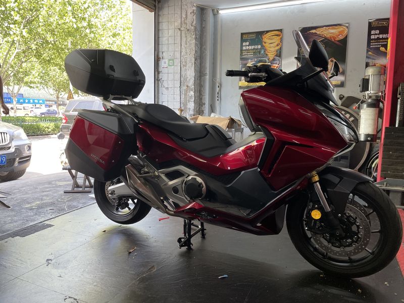 邯郸首提红色佛沙750带原装三箱,摩托范-哈罗摩托