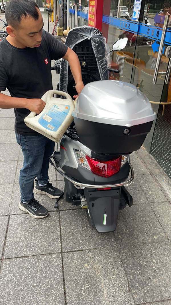 豪爵vf125提车作业以及首保用车感受,摩托范-哈罗摩托