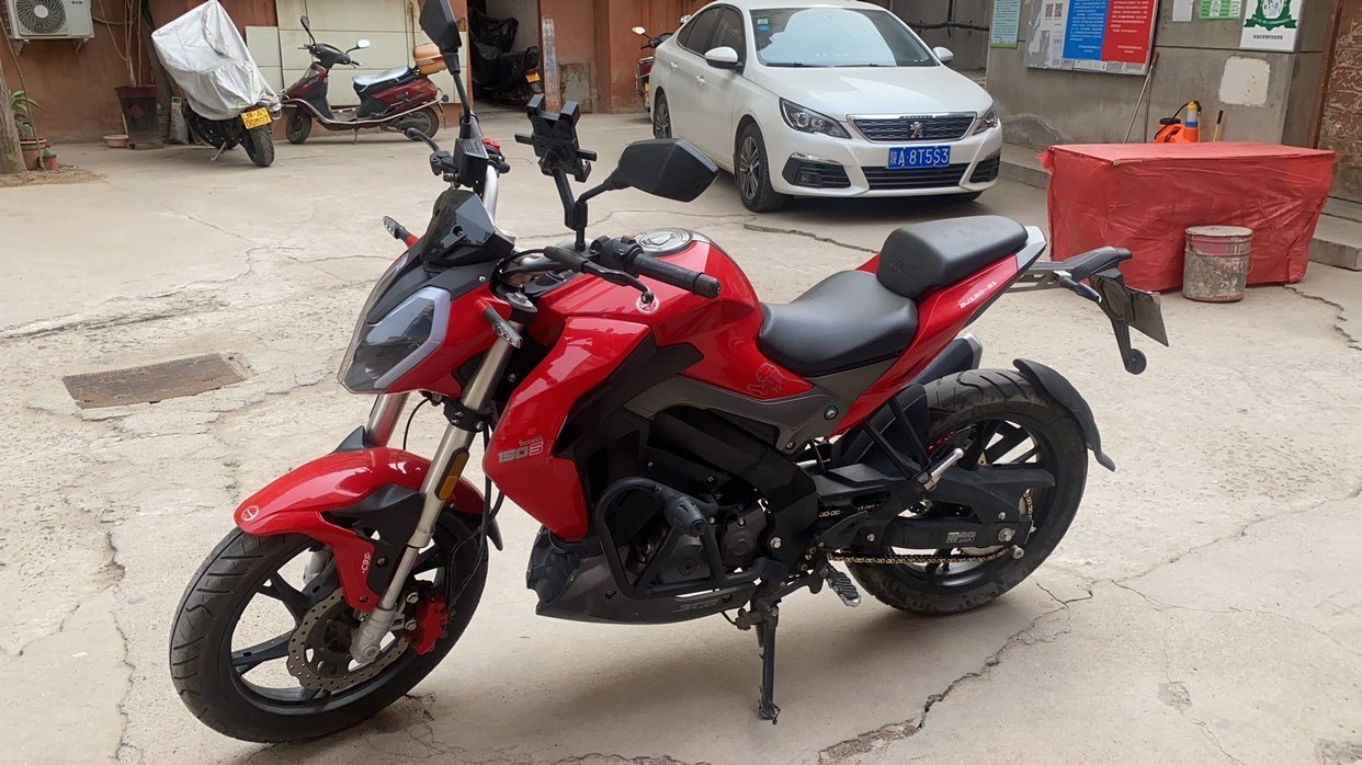 二手摩托车贝纳利 小迅龙 bn150s