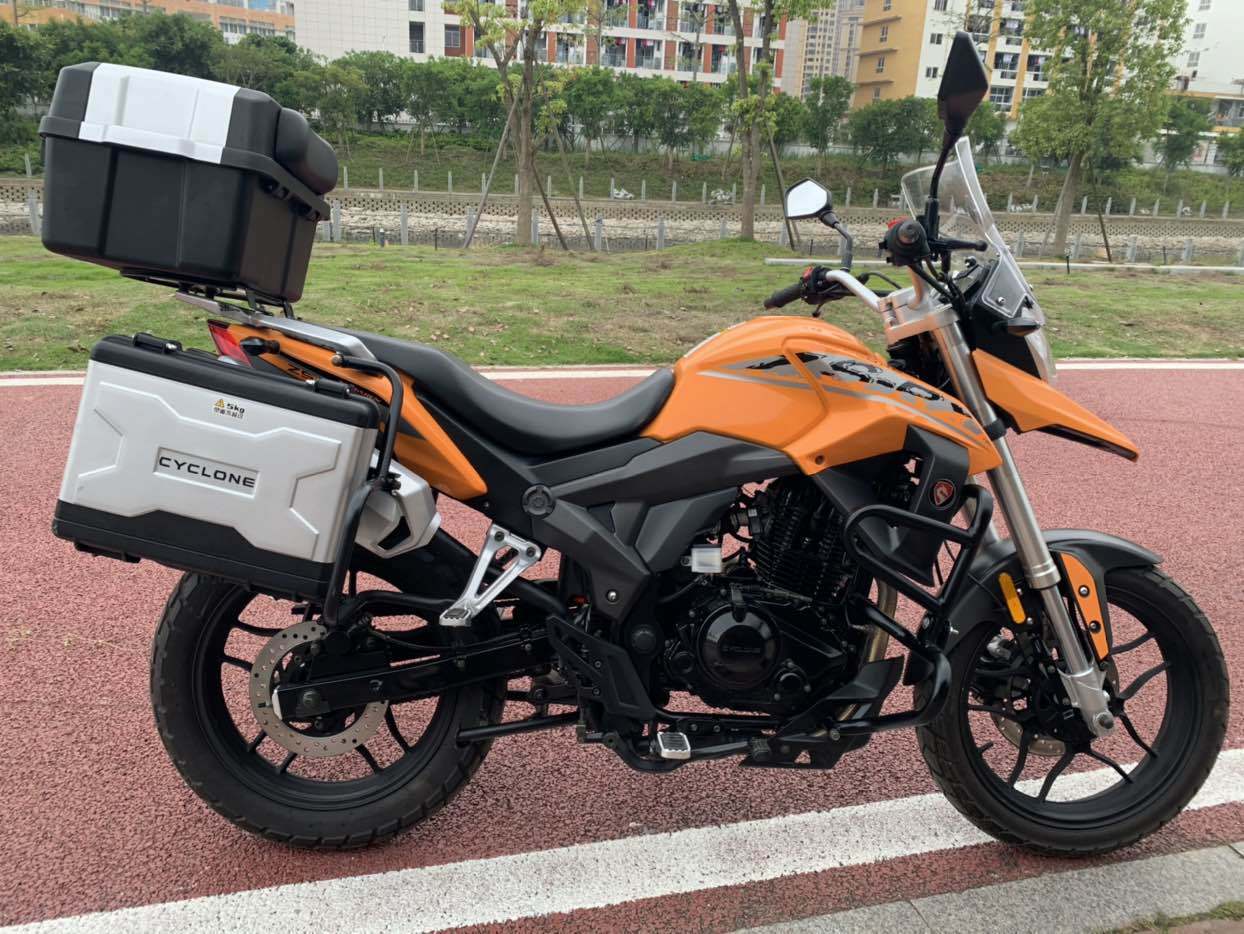 二手摩托车赛科龙 rx1