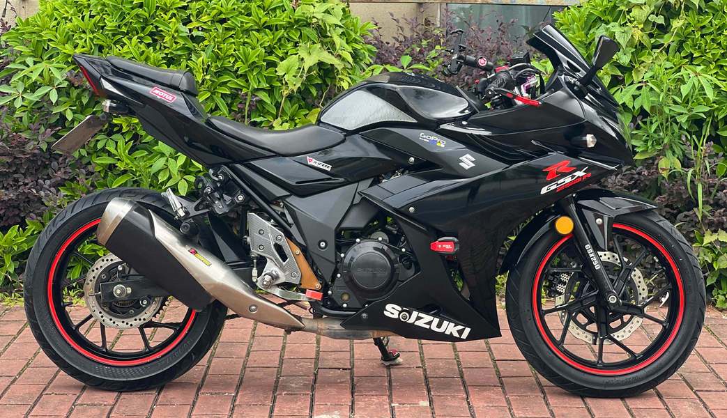 二手豪爵鈴木gsx250r