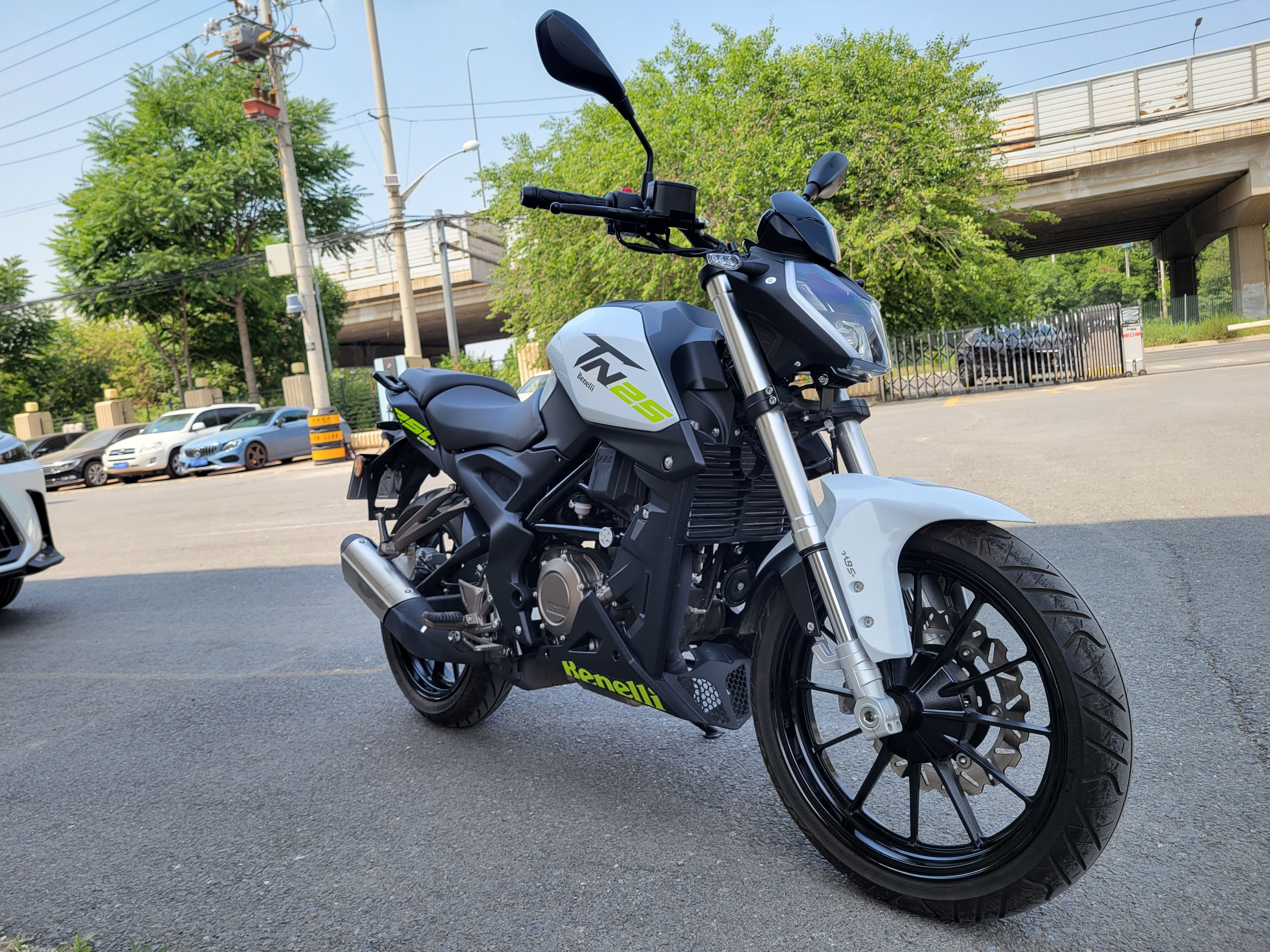 二手贝纳利摩托车-摩托范-哈罗二手摩托车市场