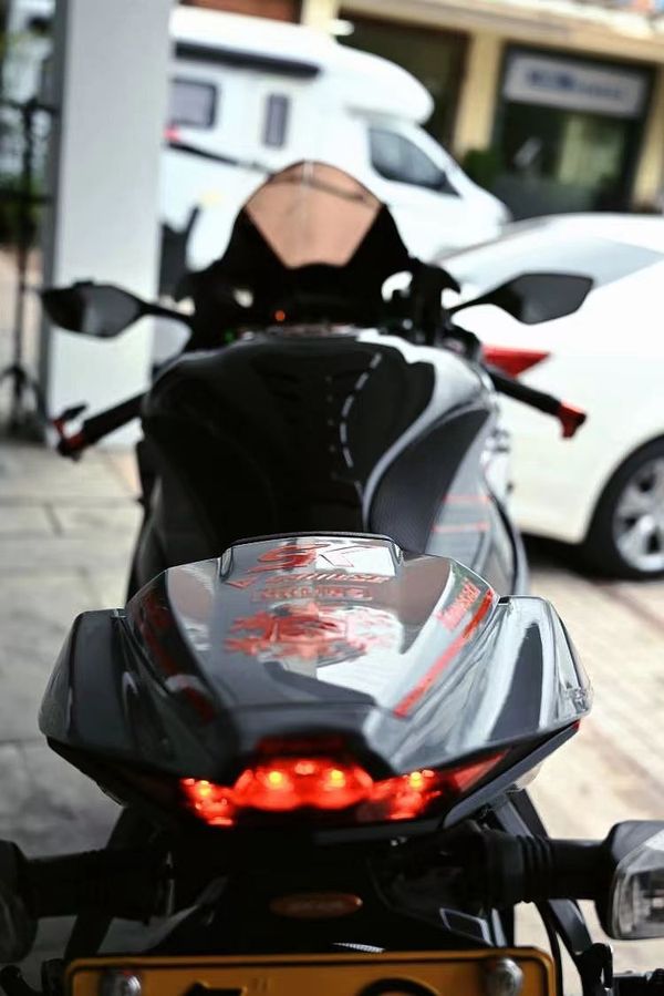 川崎ninja Zx 10r 二手摩托车 摩托范 哈罗摩托 川崎ninja Zx 10r 二手摩托车 摩托范 哈罗摩托