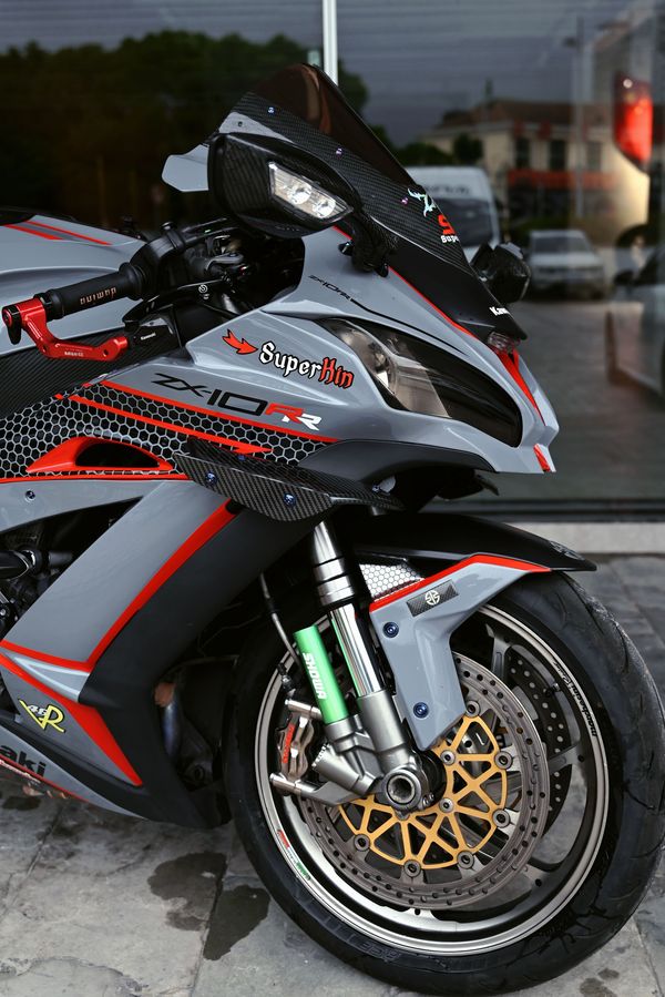 川崎ninja Zx 10r 二手摩托车 摩托范 哈罗摩托 川崎ninja Zx 10r 二手摩托车 摩托范 哈罗摩托