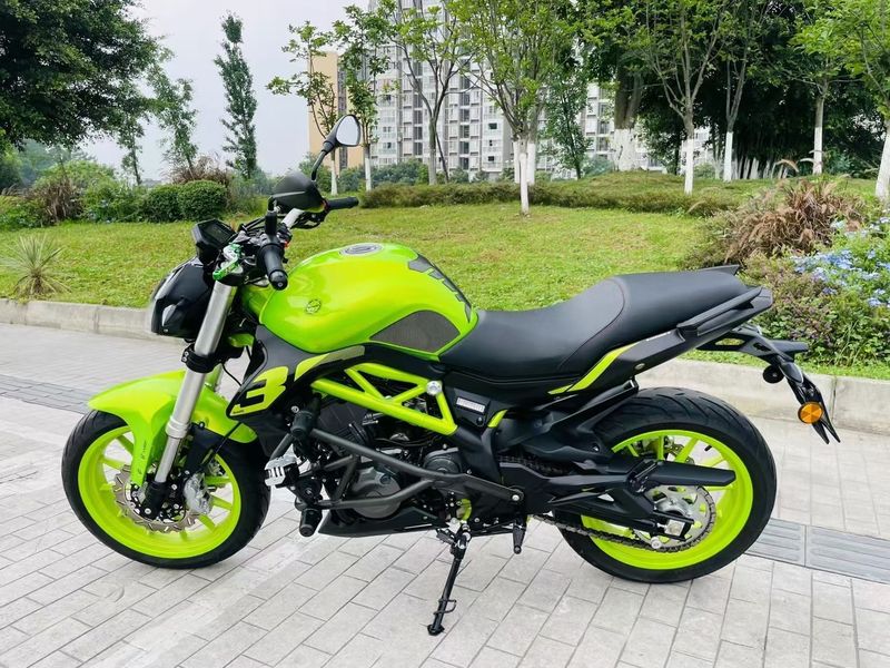 贝纳利蓝宝龙 bn302s二手摩托车_摩托范_哈罗摩托