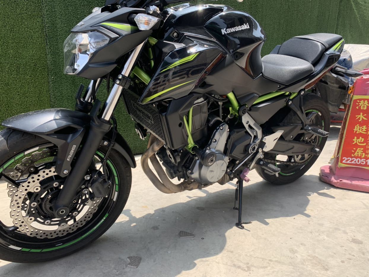 二手摩托车川崎 z650