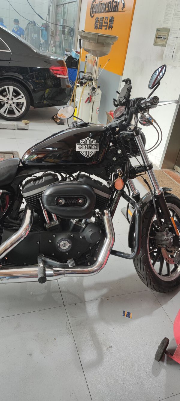 二手哈雷戴维森iron883 硬汉