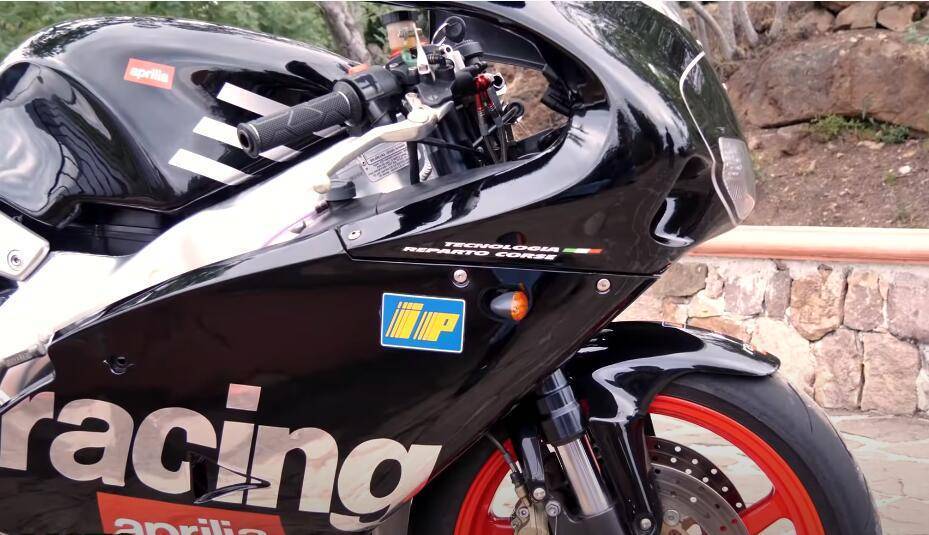 老车赏析 欧系两冲绝唱 Aprilia Rs250