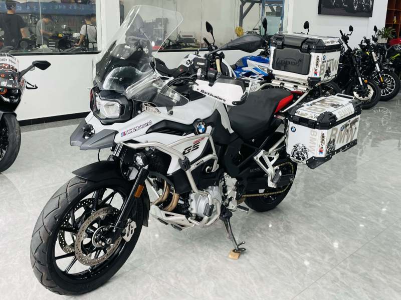 宝马gs750参数图片