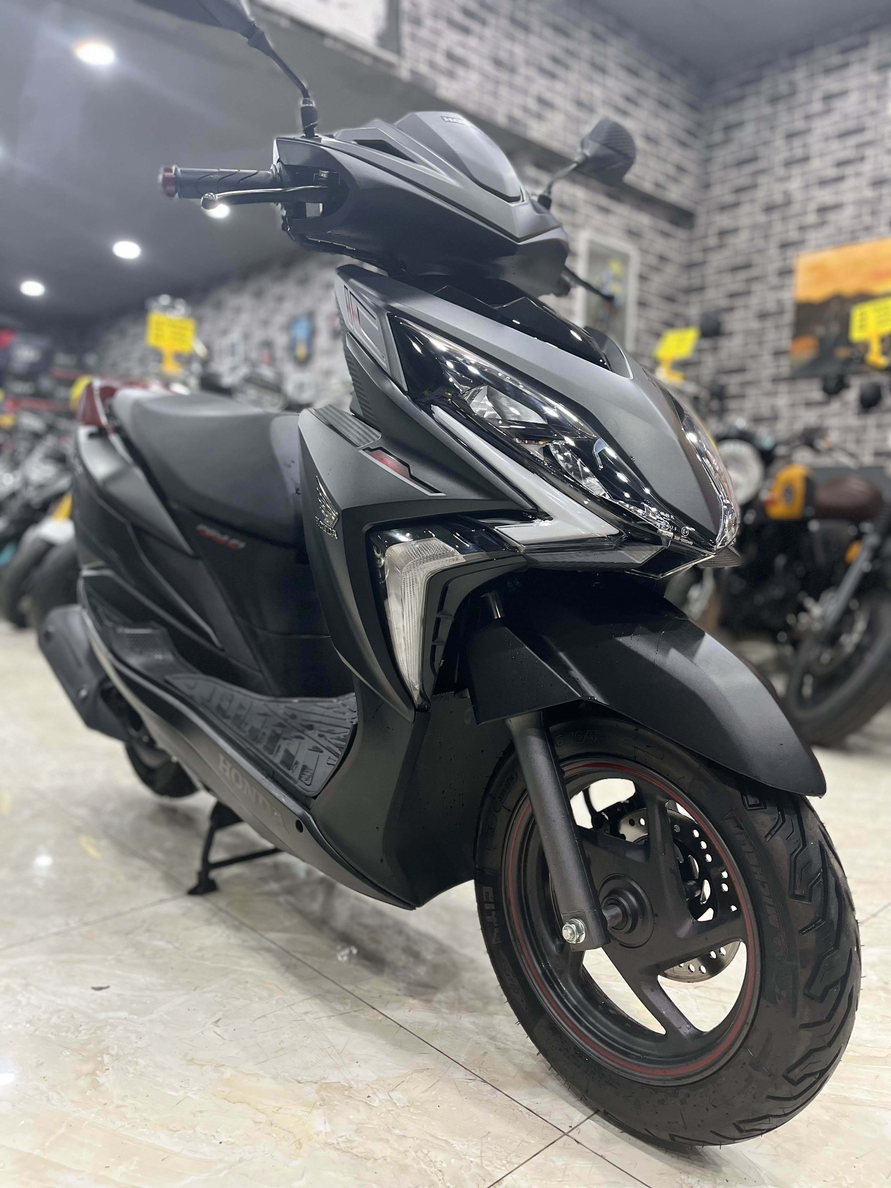 二手摩托车新大洲本田 裂行 rx125fi