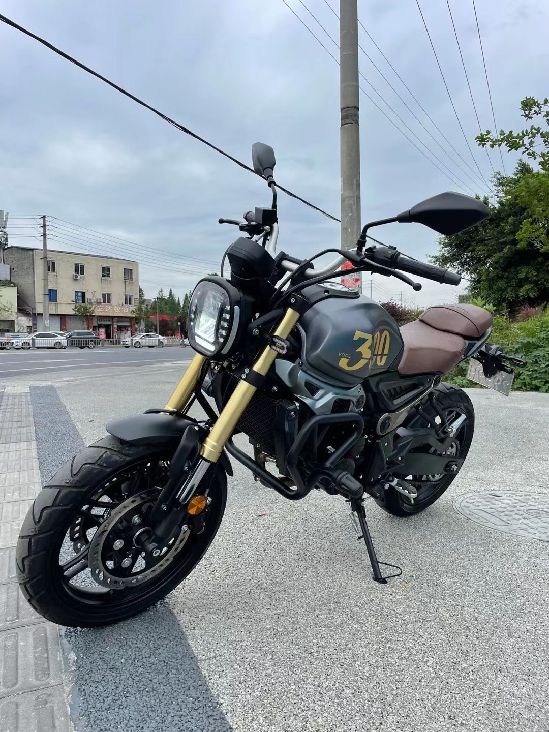 二手摩托车无极 300ac