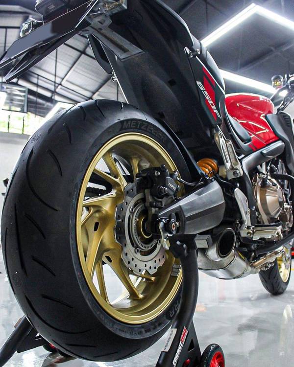 四缸大法 本田cb650f街车