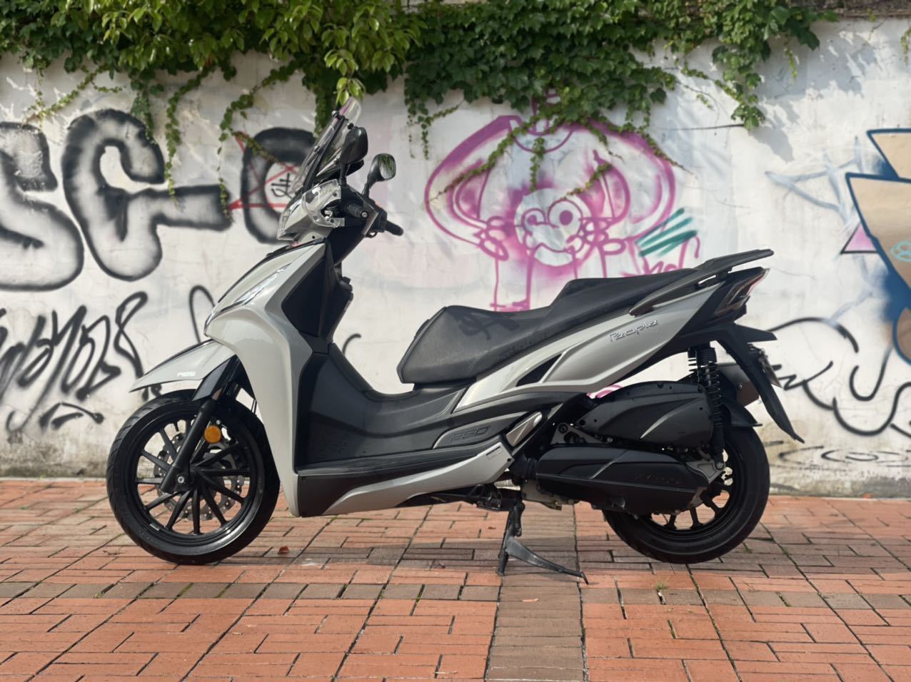 二手摩托车光阳 people 250