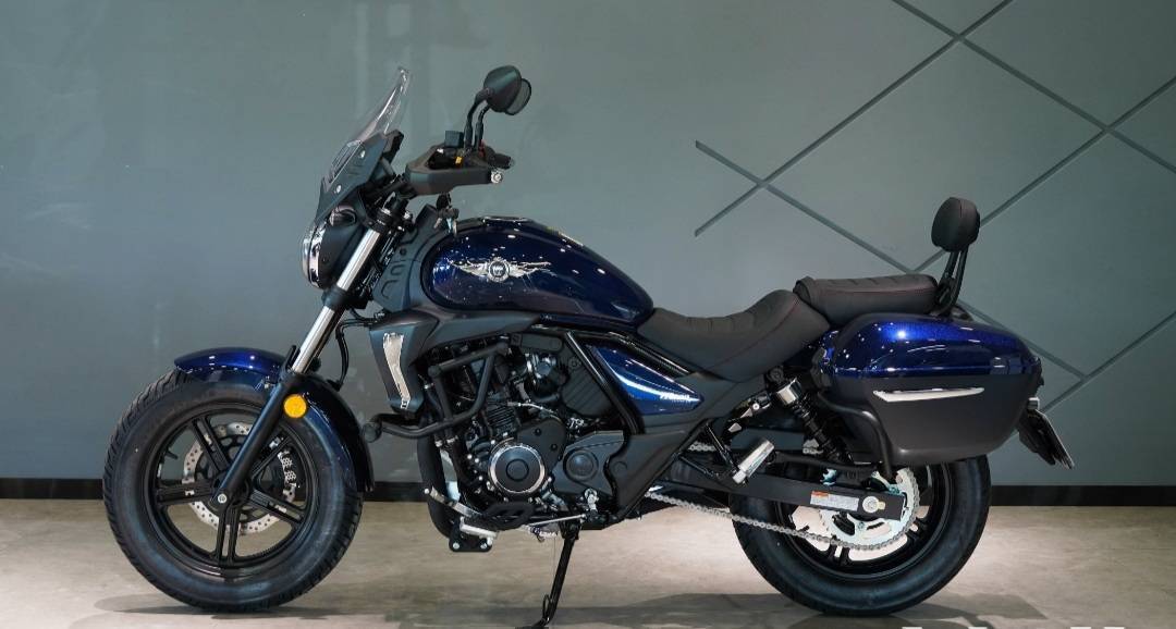 三万以内的太子巡航车,骁胜gv300s与豪爵tr300如何选