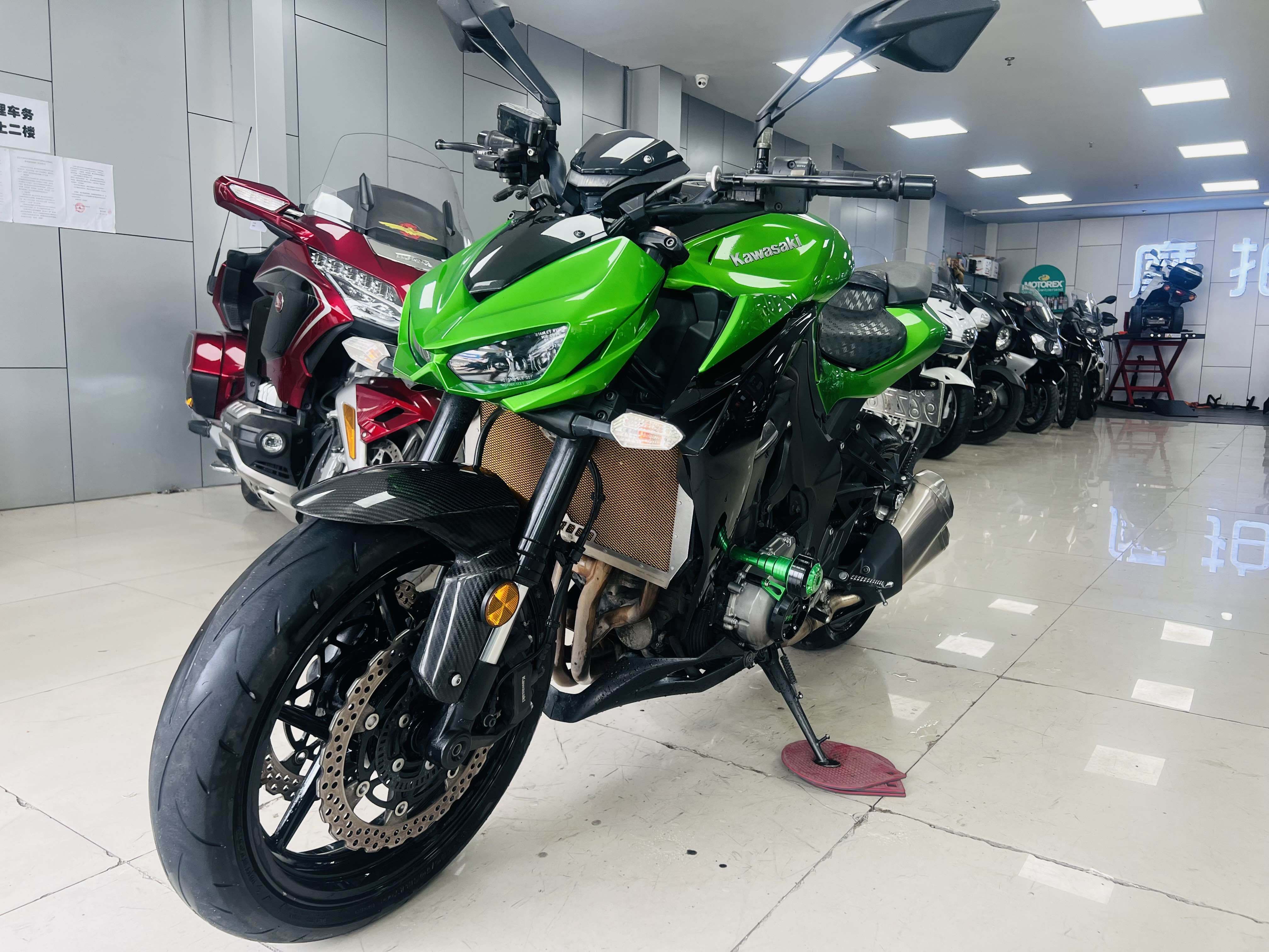 二手摩托车川崎 z1000