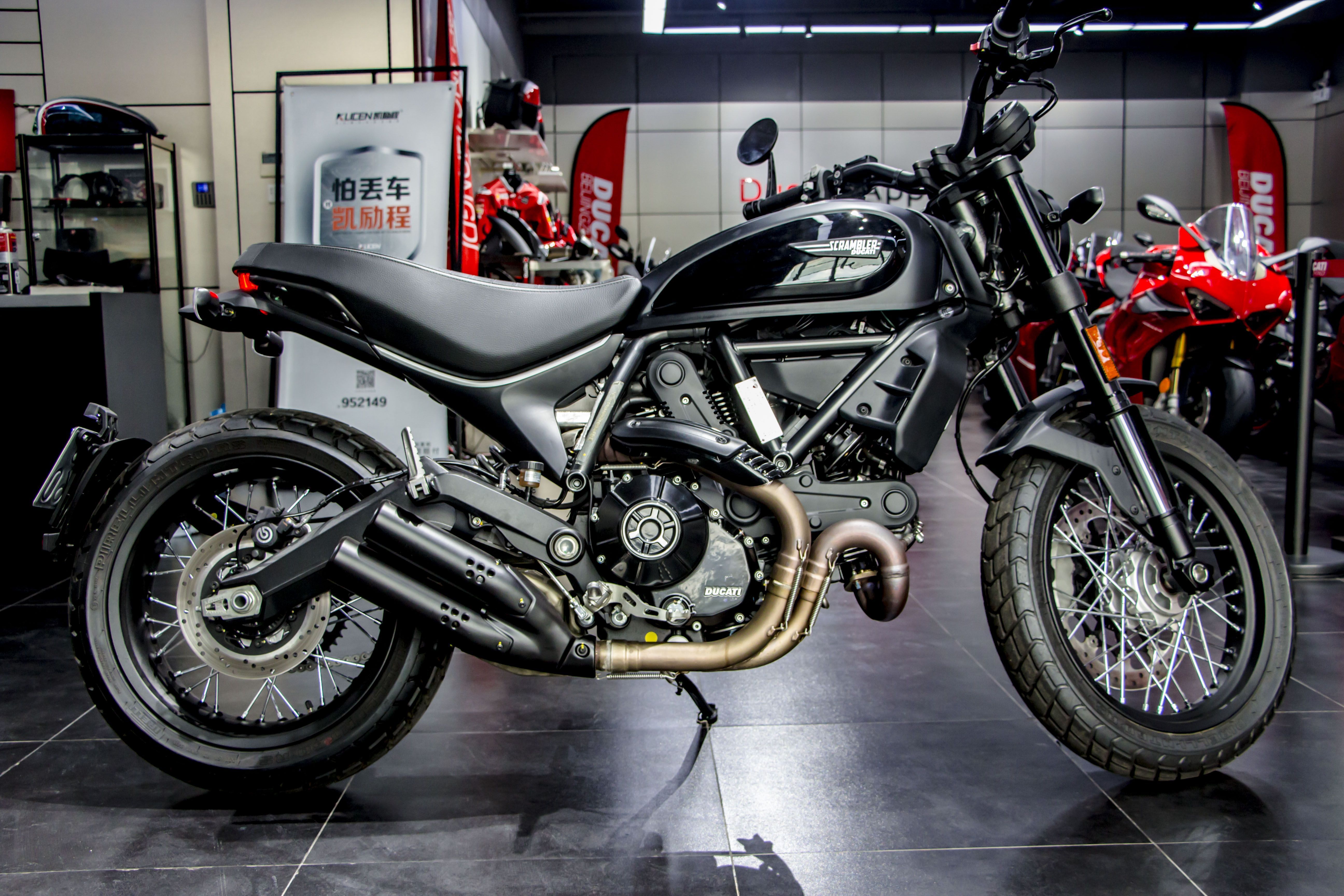 二手摩托车杜卡迪 scrambler 800