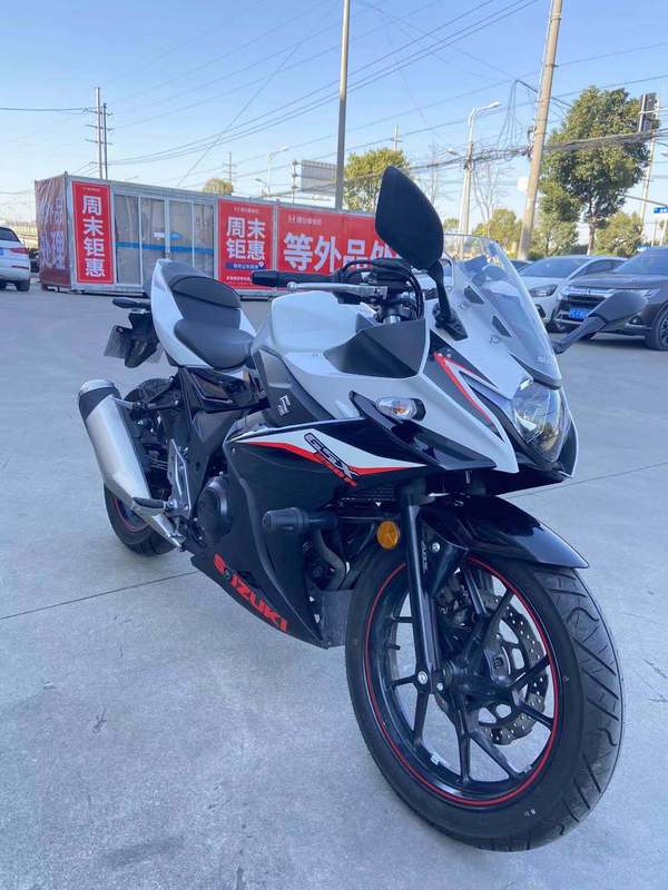 二手豪爵鈴木gsx250r