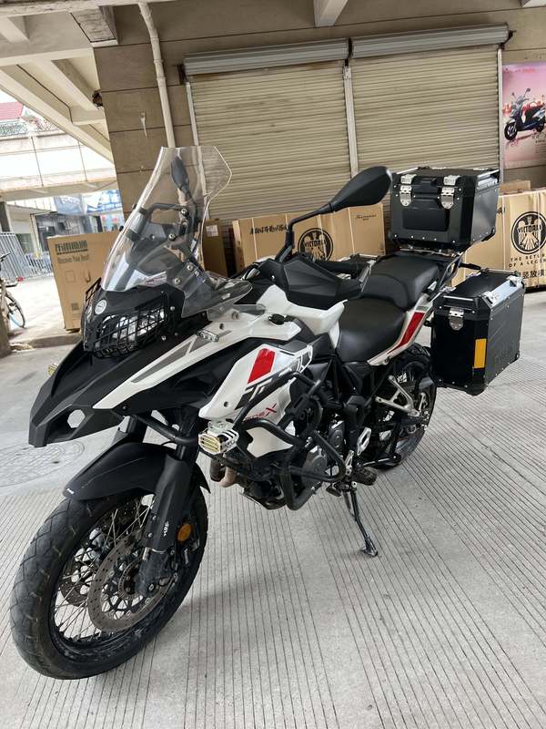 二手贝纳利金鹏 trk502