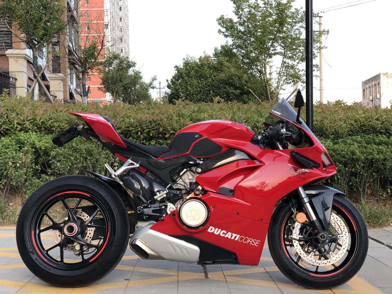二手杜卡迪panigale v4