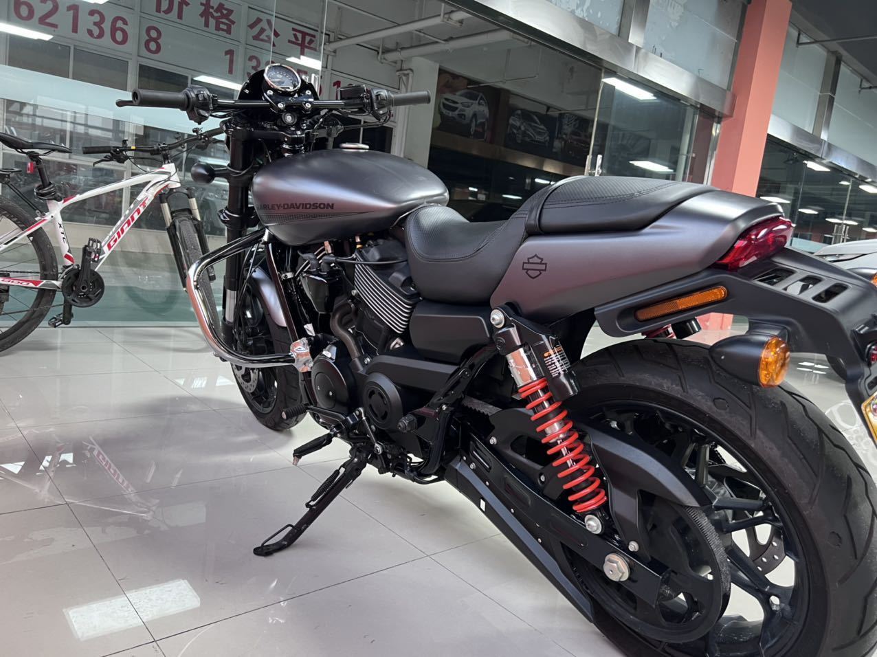 二手摩托车哈雷戴维森 street 750