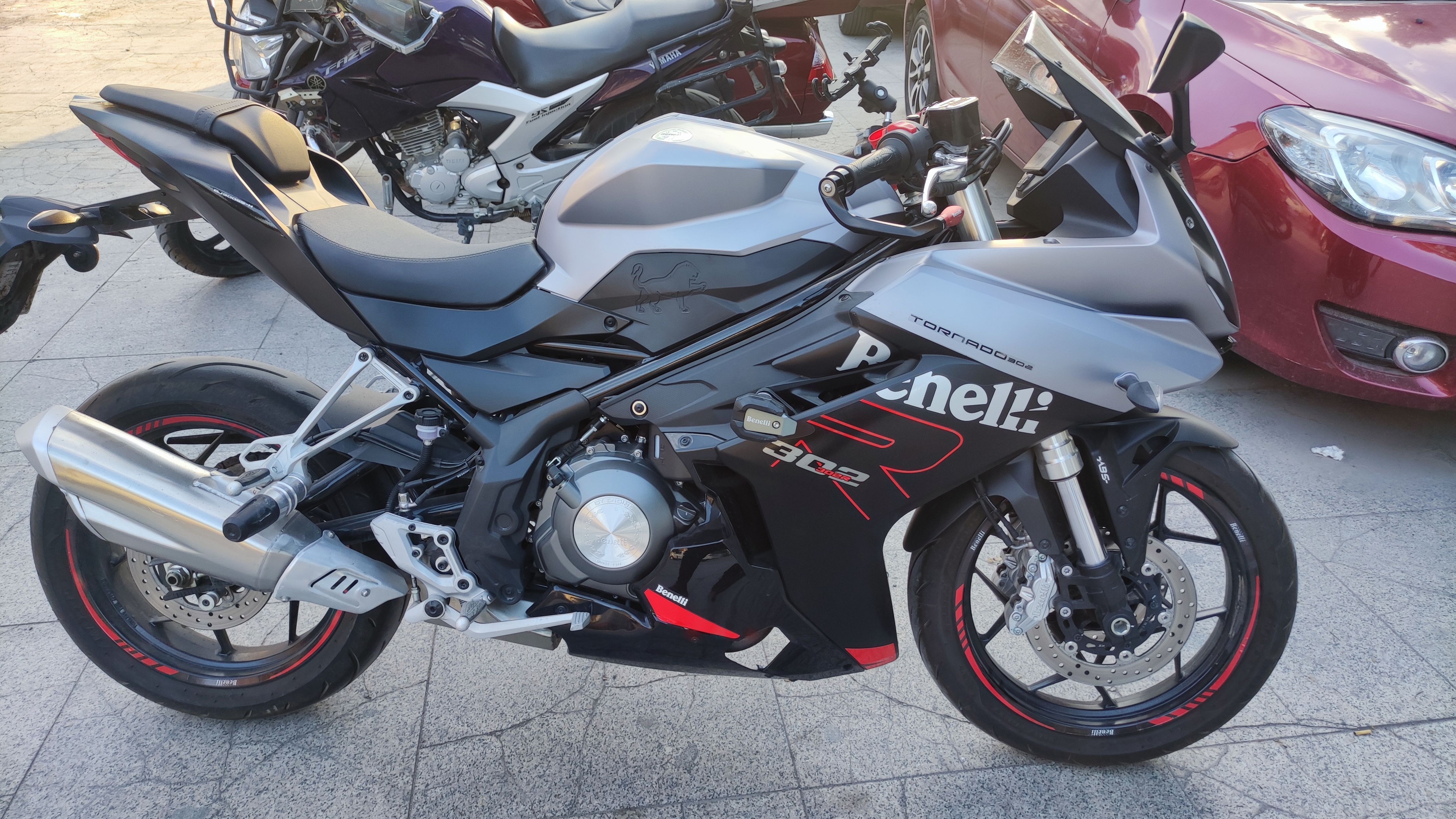 二手摩托车贝纳利 龙卷风 tornado 302r