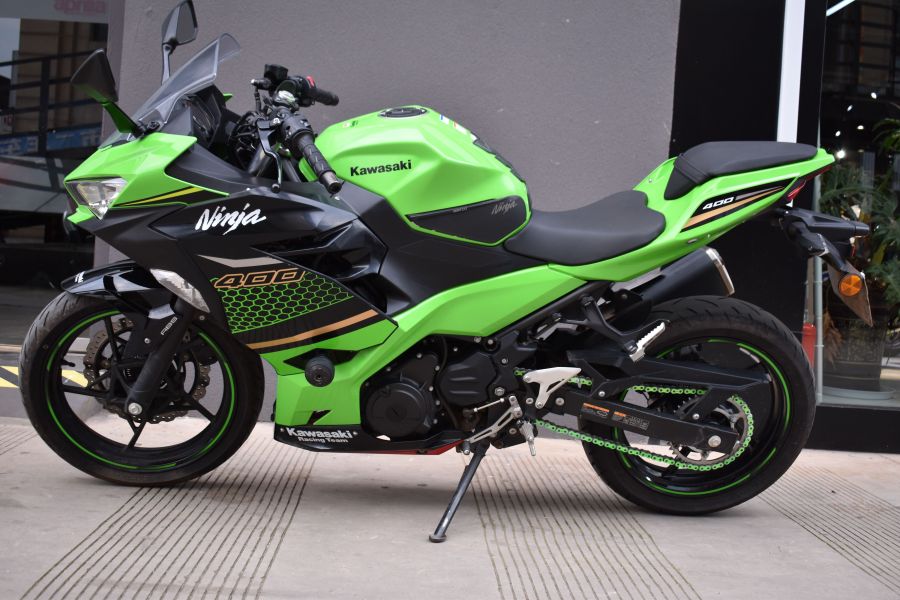 二手川崎ninja 400