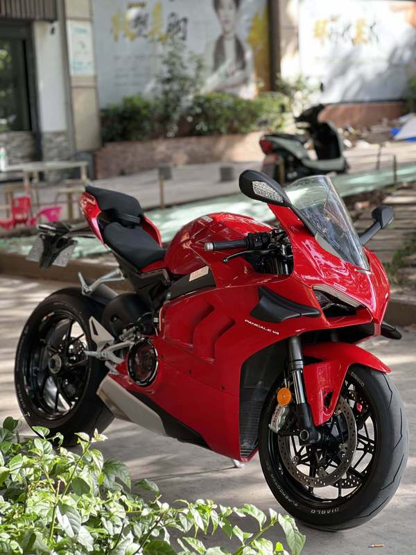 杜卡迪panigale v4二手摩托车_摩托范_哈罗摩托