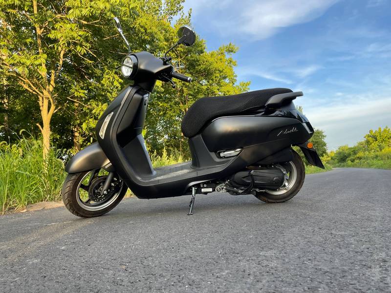 黑色本田ns125la欣赏(实拍多图无废话)