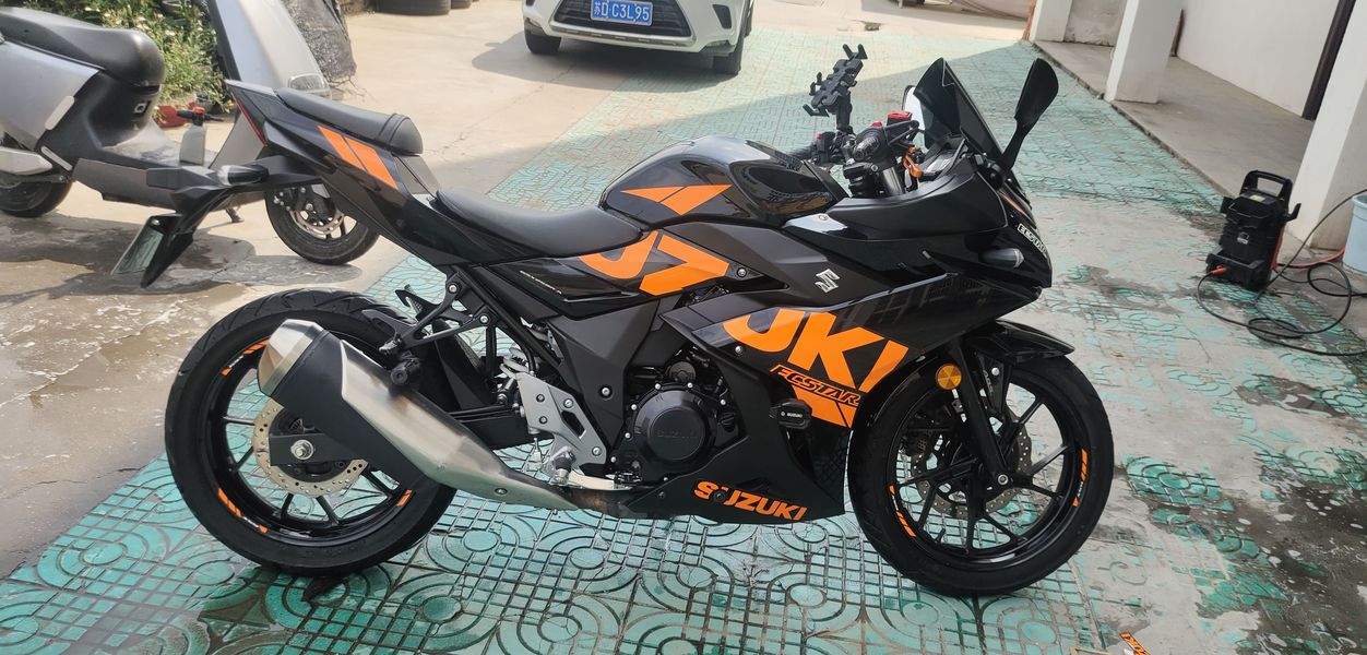 豪爵鈴木gsx250r二手摩托車_摩托範_哈羅摩托