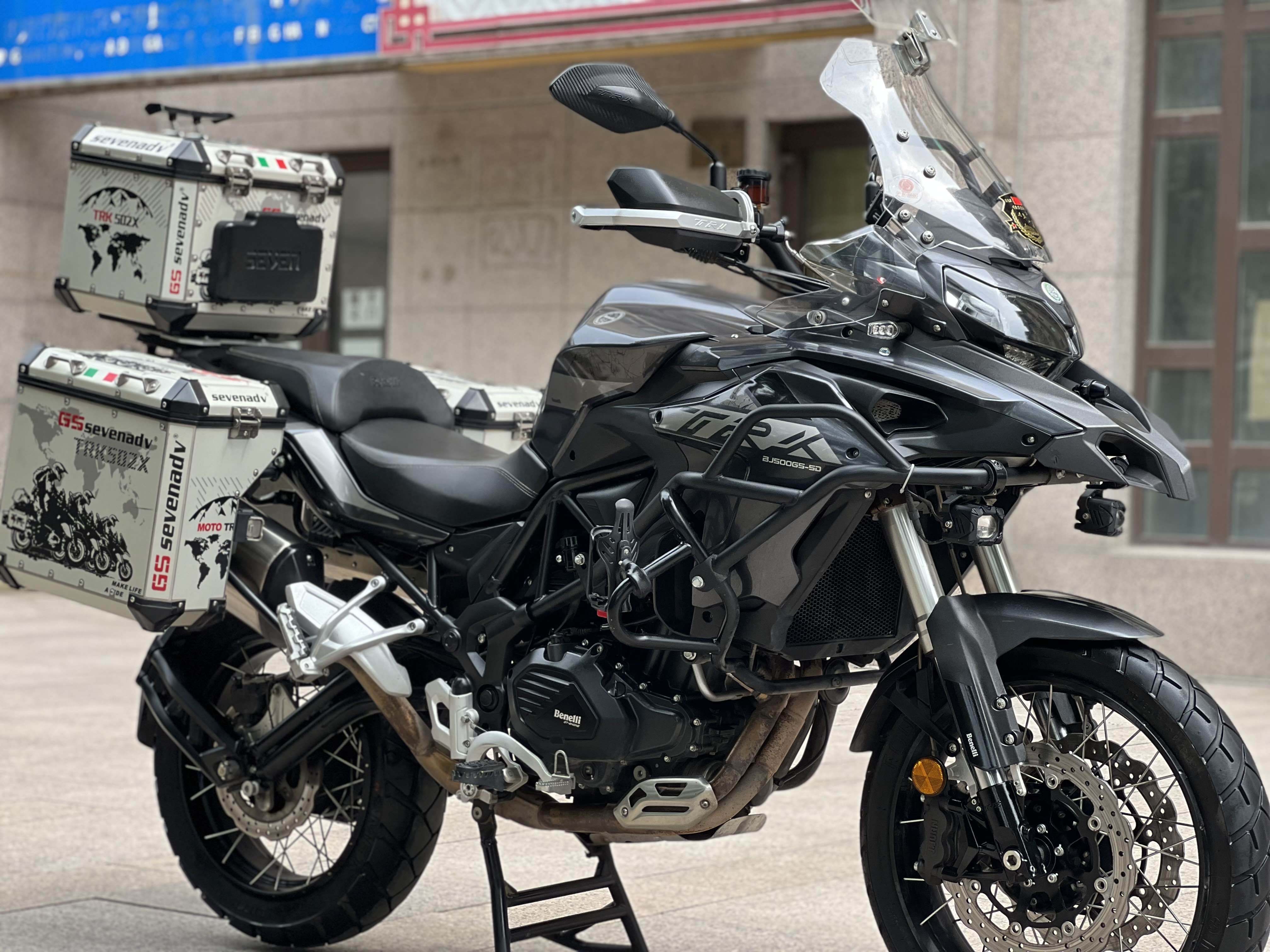 二手摩托车贝纳利 金鹏 trk502