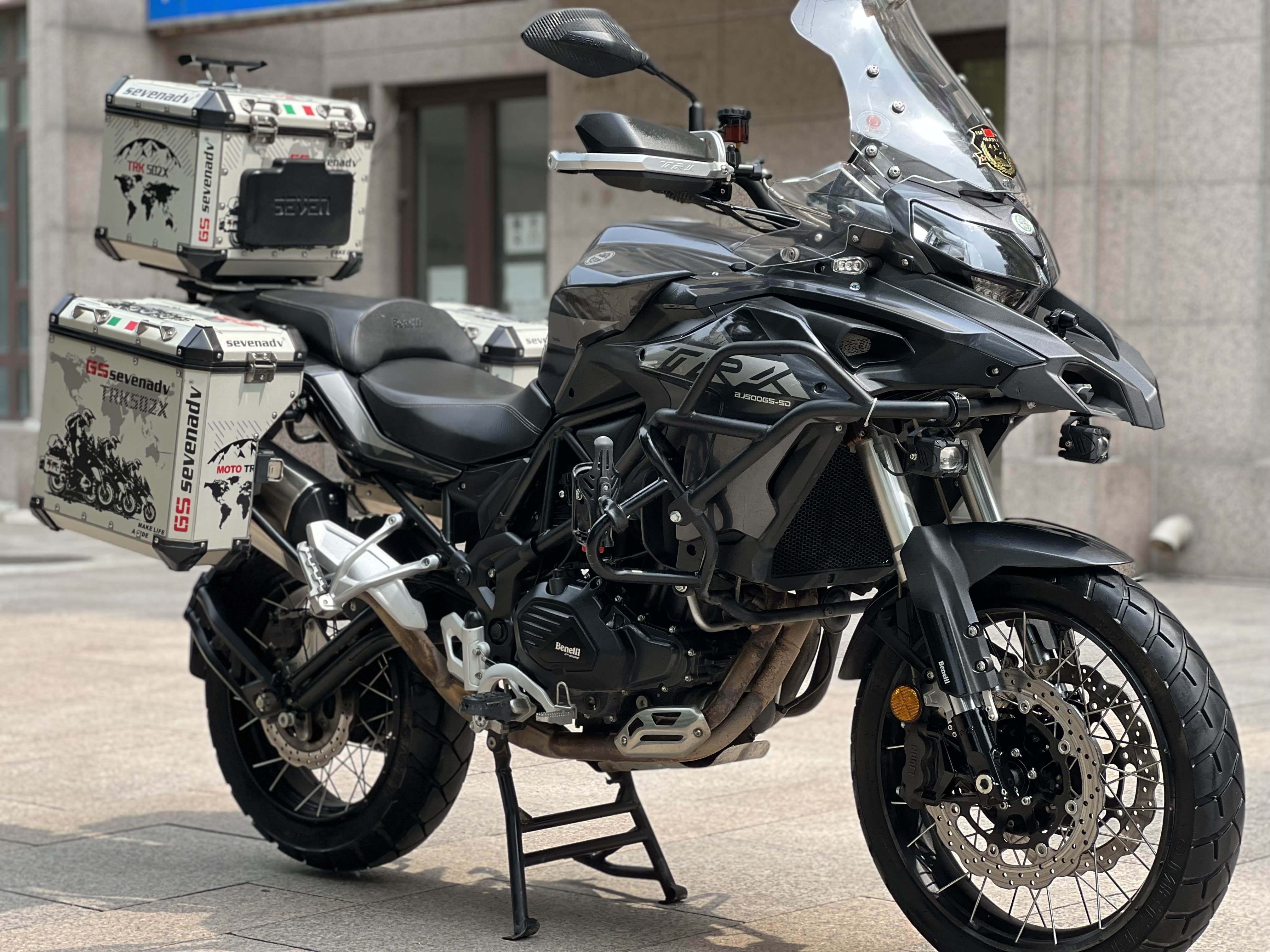 二手摩托车贝纳利 金鹏 trk502