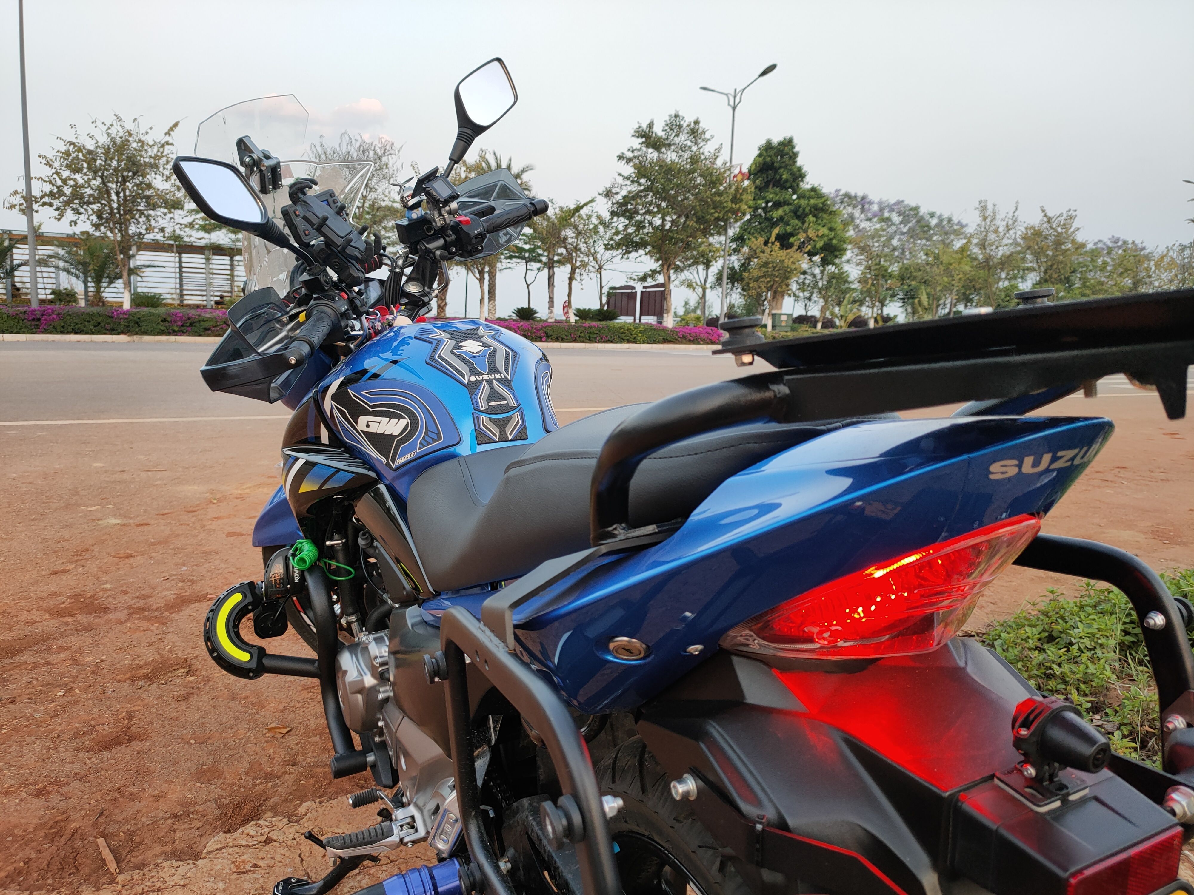 二手摩托车豪爵铃木 骊驰 gw250