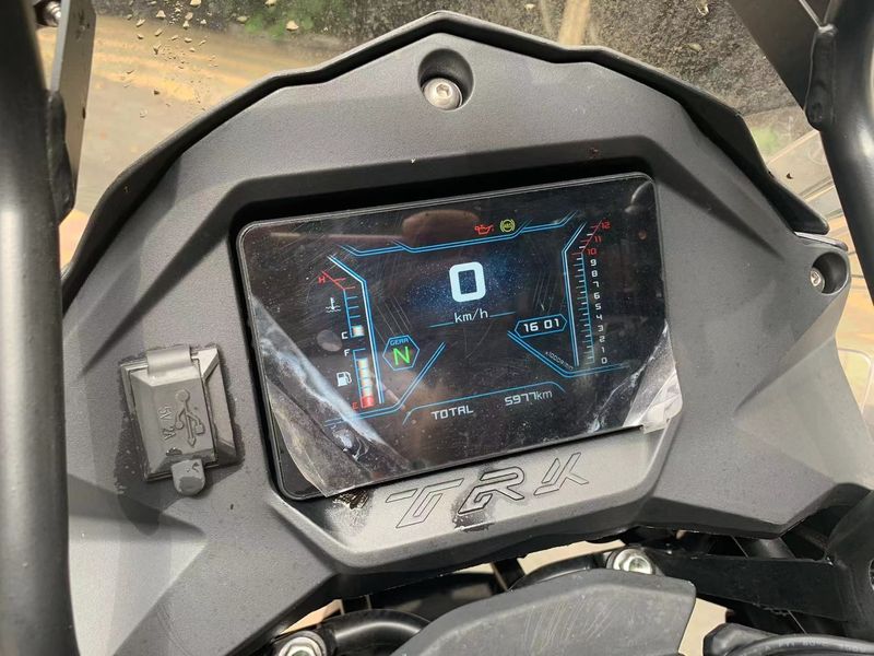 二手贝纳利金鹏 trk502