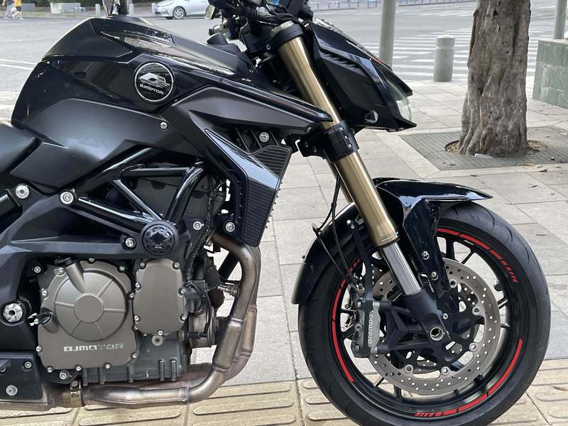 qjmotor追600二手摩托车_摩托范_哈罗摩托