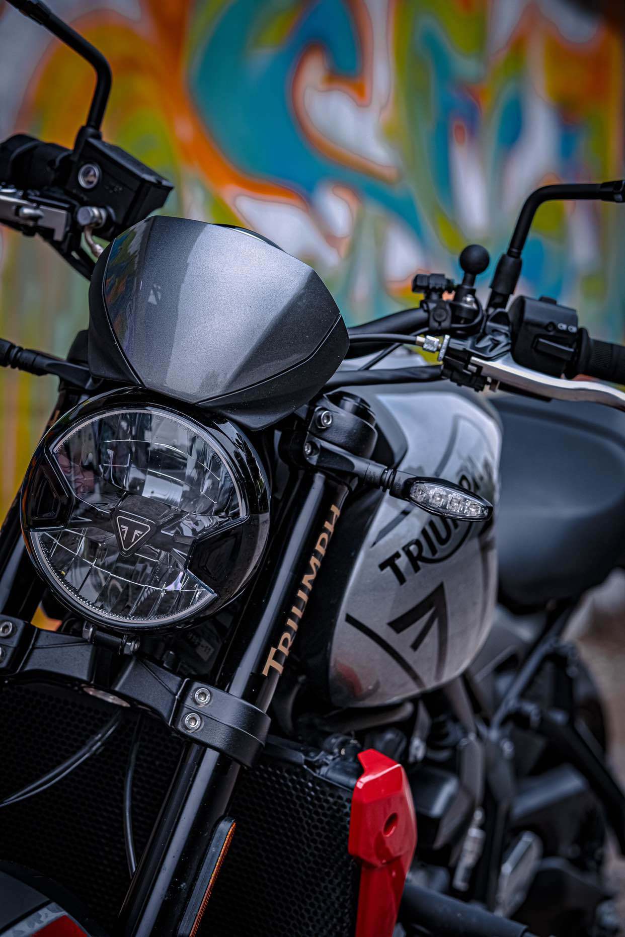 二手摩托车凯旋 trident 660