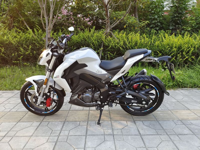 二手贝纳利小迅龙 bn150s