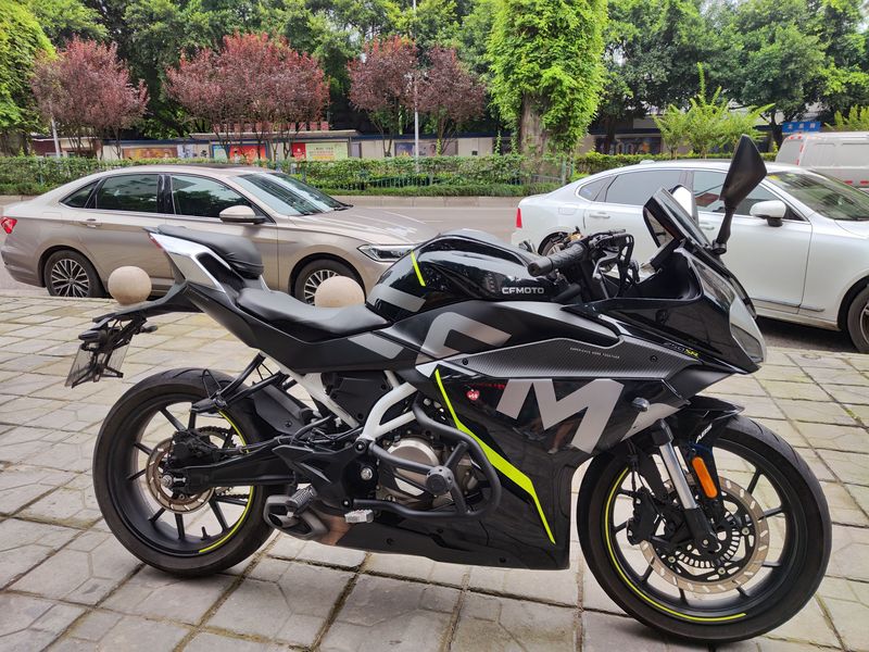 春风250sr二手摩托车_摩托范_哈罗摩托