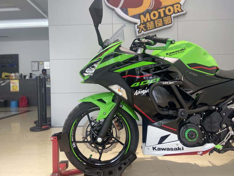 二手川崎ninja 400