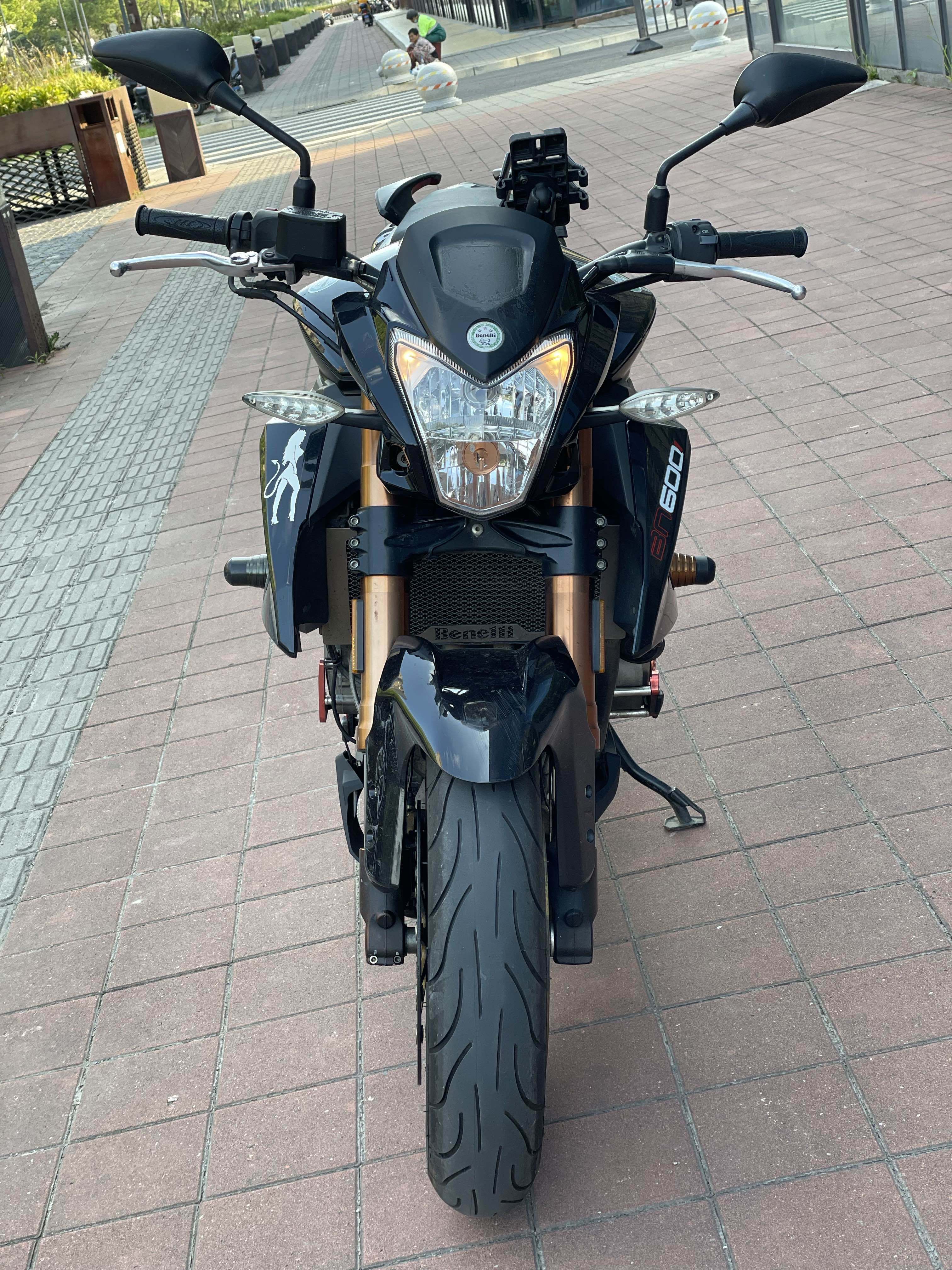 二手摩托车贝纳利 tnt 600i