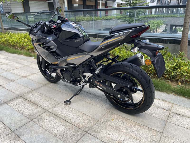 二手川崎ninja 400