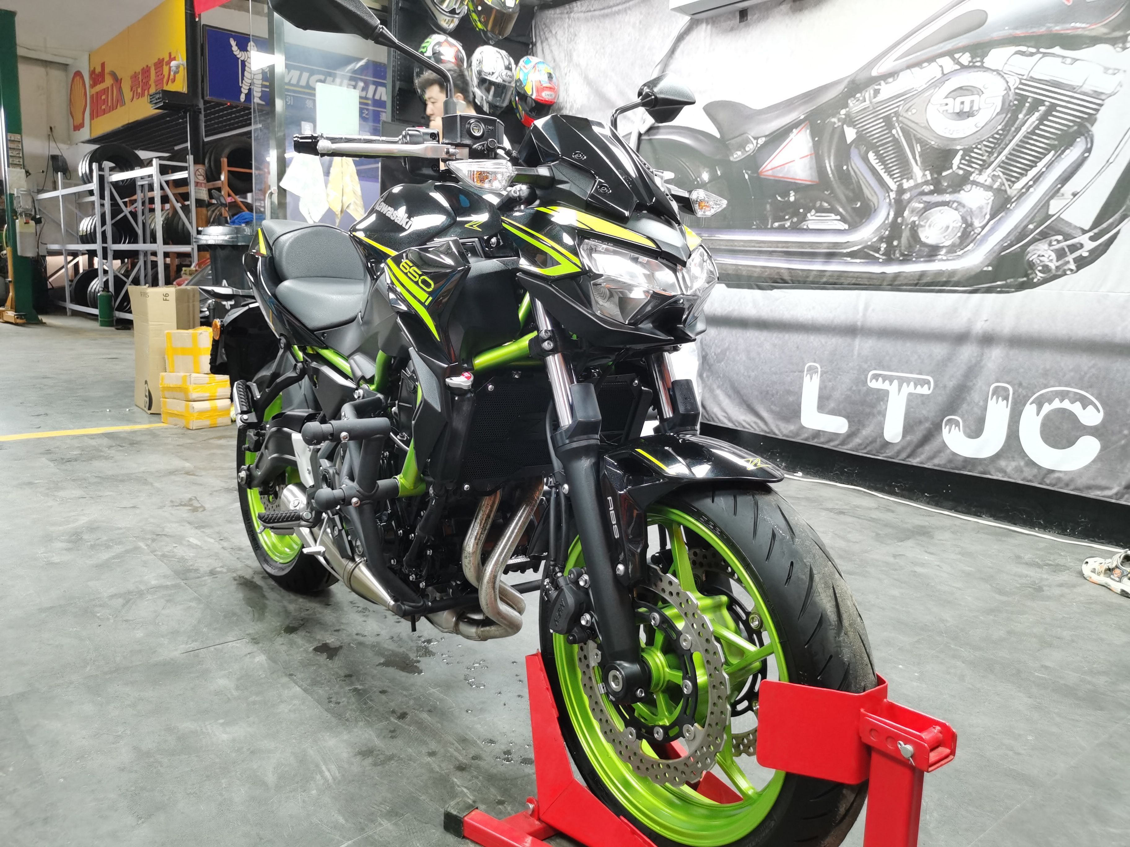 二手摩托车川崎 z650