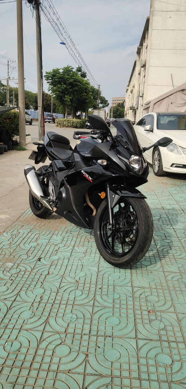 二手豪爵铃木gsx250r