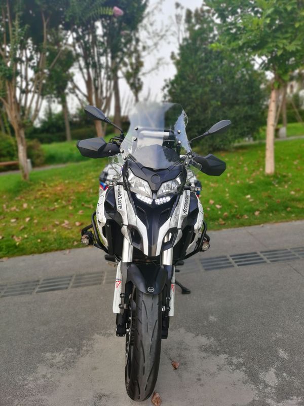 二手贝纳利金鹏 trk502