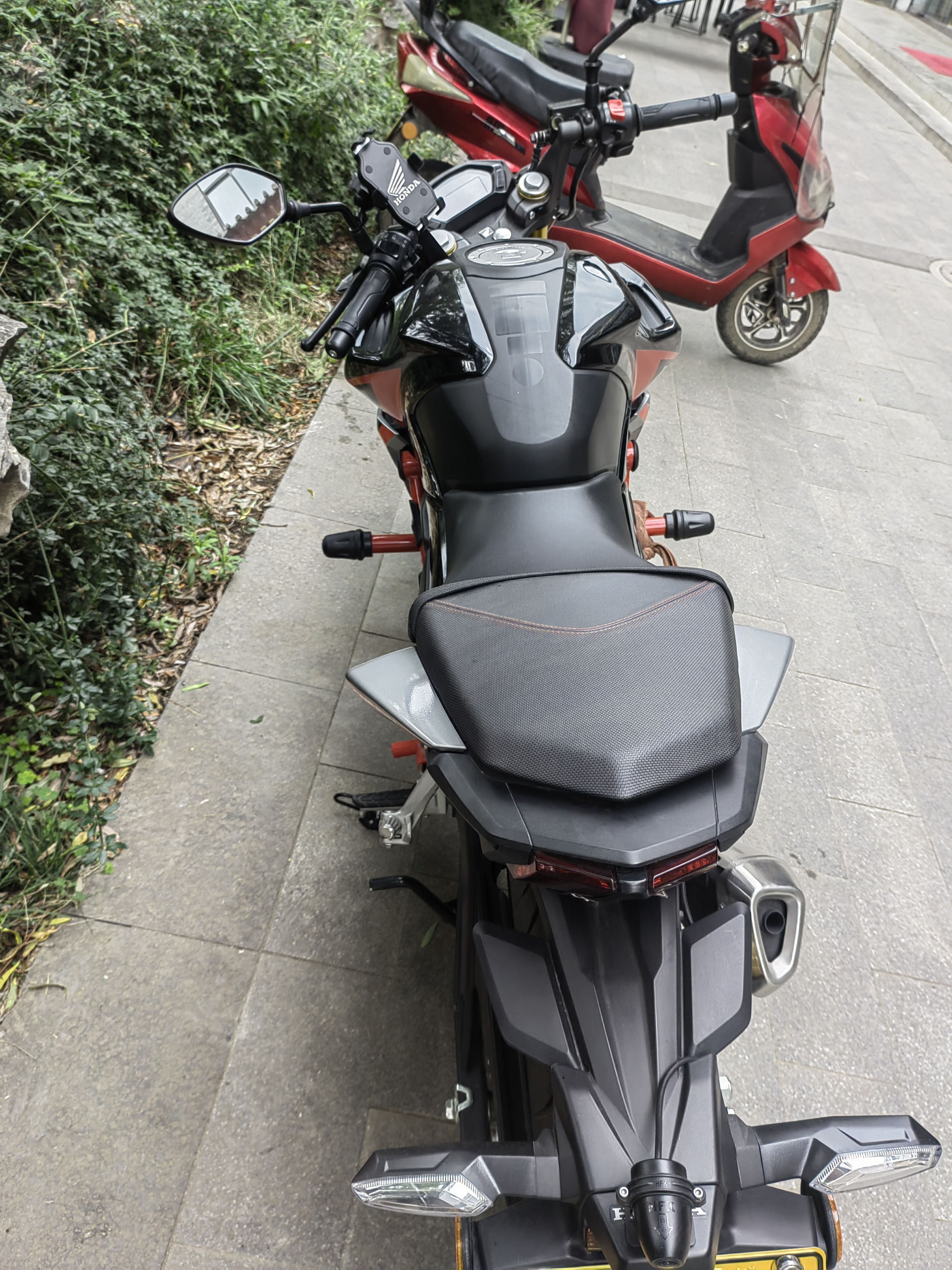 二手摩托车新大洲本田 cbf190r