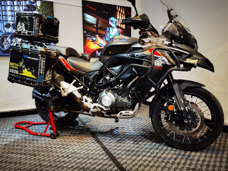 二手贝纳利金鹏 trk502