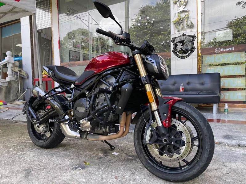 钱江贝纳利752s鉴赏