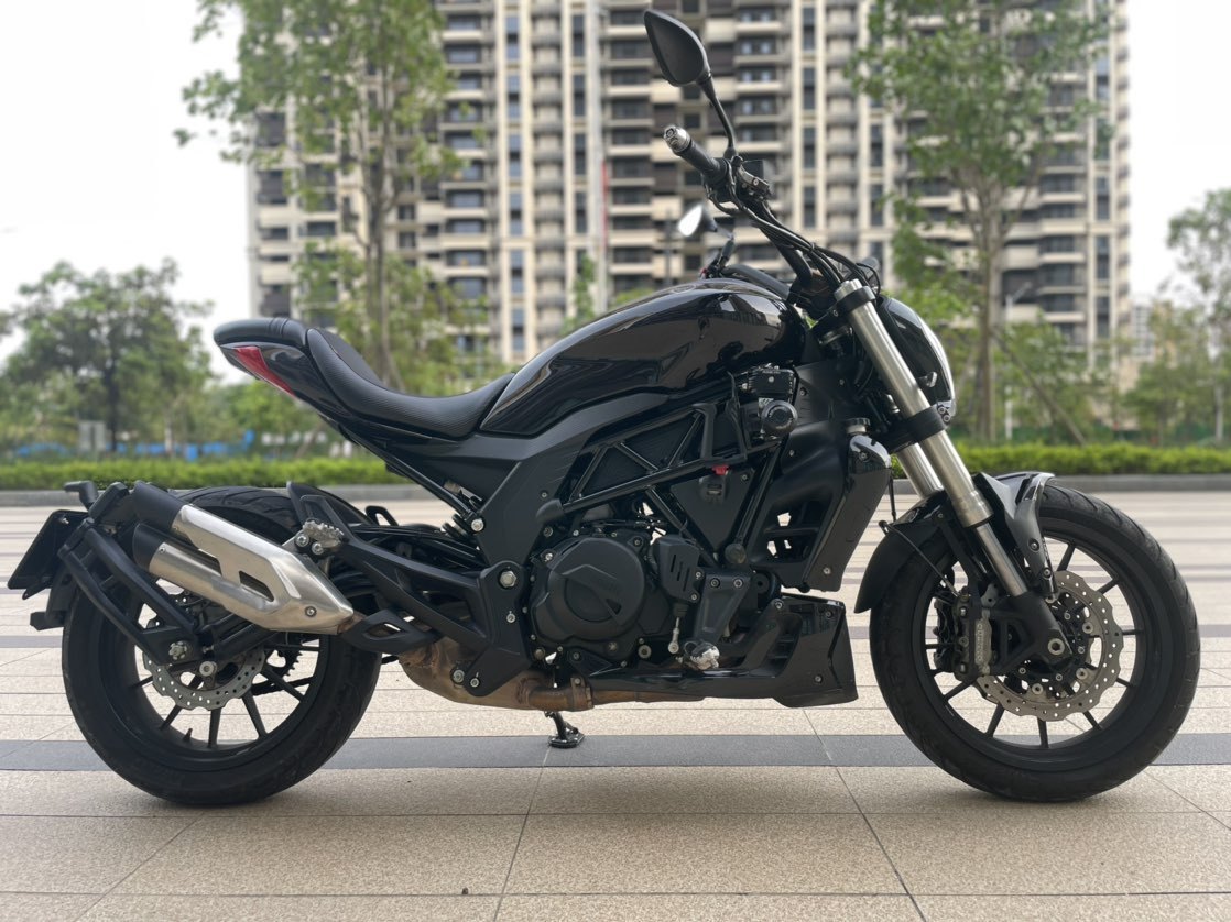 二手摩托车贝纳利 502c