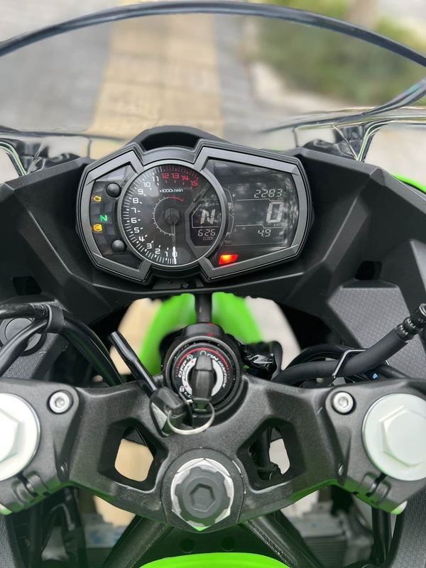 二手川崎ninja 400