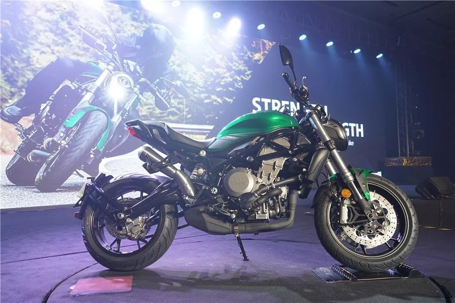 国产大魔鬼,钱江贝纳利752s